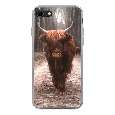 Produktbild von MuchoWow® Handyhülle Schutzhülle Hülle für iPhone 7 Schottischer Hochländer - Wald - Kuh - Tiere - Natur Silikon Softcase Handy Hülle - Kartenhalter