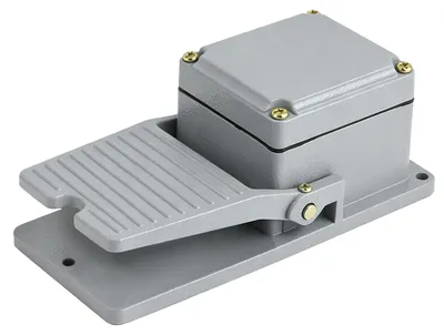 Fußschalter AC 380V 15A, Aluminium, Momentan, Antirutsch