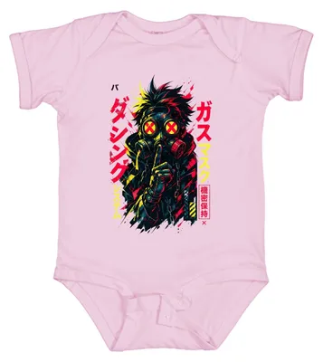 Image de Masque à gaz cyberpunk, style anime, avec caractères japonais, vêtements de rue, inspiration années 2000, pour amateurs de culture otaku, body, couleur rose, taille 6/12 mois