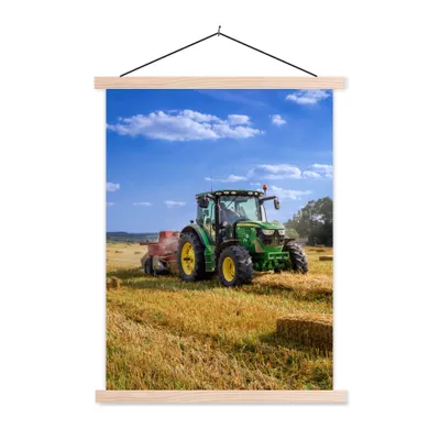 Produktbild von MuchoWow® Textilposter Traktor - Bauernhof - Heu - Feld - Sonne - Landleben 60x80 cm mit holzfarbenen Rahmen - Wandbild
