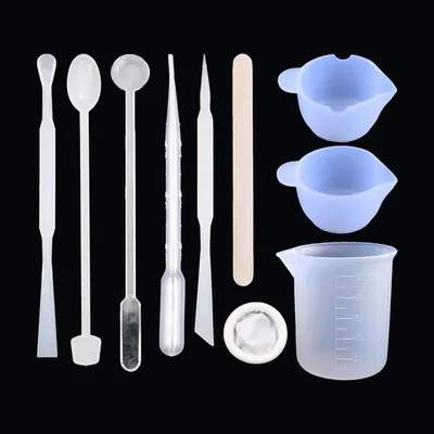 Zdjęcie produktu dla 39 SZTUK DIY Silikonowe kubki do odmierzania żywicy Zestaw narzędzi 100 ml Kubki na palce do mieszania żywicy epoksydowej Tworzenie biżuterii dla dorosłych początkujących
