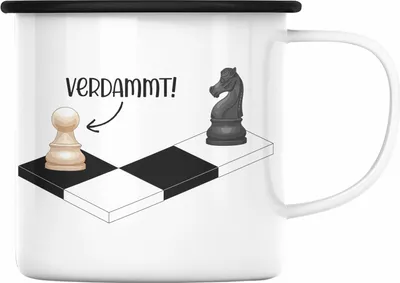Produktbild von Trendation - Schach Geschenk Geschenkidee Schachspieler Emaille Tasse mit Schachfiguren Grafik Emaille Emaille Tasse Lustig (Schwarz)