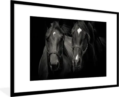 Produktbild von MuchoWow® MuchoWow® Gerahmtes Poster Pferde - Tiere - Schwarz 90x60 cm - Poster mit zchwarzem Bilderrahmen - Wanddekoration - Fotos
