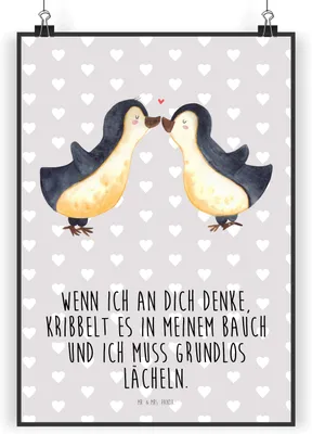 Produktbild von Mr. & Mrs. Panda Bild Pinguine Kuss DIN A3 - Grau Pastell - Geschenk, für Frauen, Kunstdruck, poster, Valentinstag, Freundin, drucke, Jahrestag, Freund, wanddeko