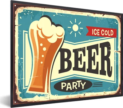 Produktbild von MuchoWow® MuchoWow® Gerahmtes Poster Mannshöhle - Bier - Jahrgang 80x60 cm - Poster mit zchwarzem Bilderrahmen - Schwarzem - Mit Gestell
