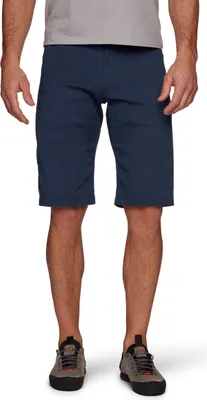 Dunkelblaue Shorts für Herren von Black Diamond; Modell "Credo Shorts"; aus strapazierfähigem Material.