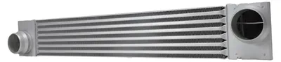 Immagine prodotto di Radiatore aria di sovralimentazione alette di raffreddamento saldate alluminio 633 x 100 mm HELLA per BMW Serie 5, tra le altre