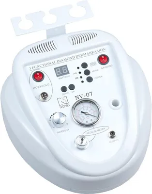 Productafbeelding van 3-in-1 Micro- en Sonobehandeling met warmte- en koudetherapie, model BN-07