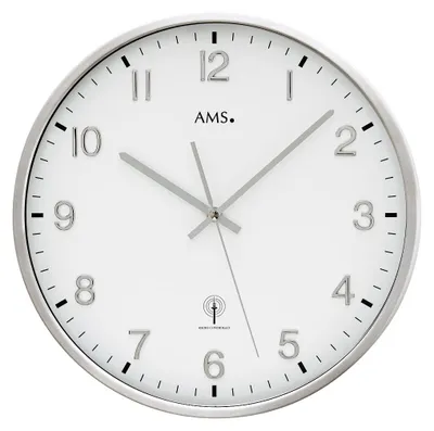 Productafbeelding van Wandklok met radiofunctie, model AMS - 5914