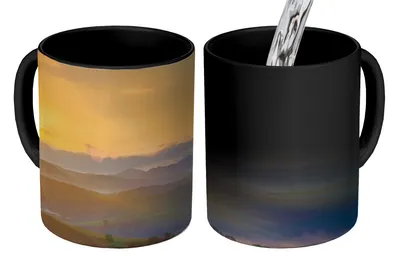Obrázek produktu pro MuchoWow® Kouzelný pohár Východ slunce v Toskánsku 350 ml Barva měnící se pohár Dárkový nápad - foto hrnek