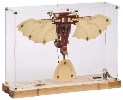 Produktbild von Blacked Brick WOOD Vitrine für LEGO® 10363 ICONS – Leonardo da Vincis Flugmaschine