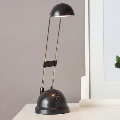 Immagine prodotto di Lampada da tavolo a LED con luce bianca calda, lampada da tavolo orientabile