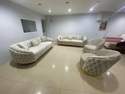 Image de Designer Wohnzimmer Set Besteht aus 2x 3-Sitzer Sofas und 2x Sessel 4tlg JVmoebel