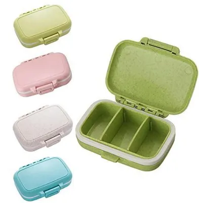 Immagine prodotto di Contenitore per pillole, capacità per 4 pezzi, 4 colori, con 3 scomparti, dimensioni 8 x 5 x 2,6 cm, realizzato in PP (polipropilene)