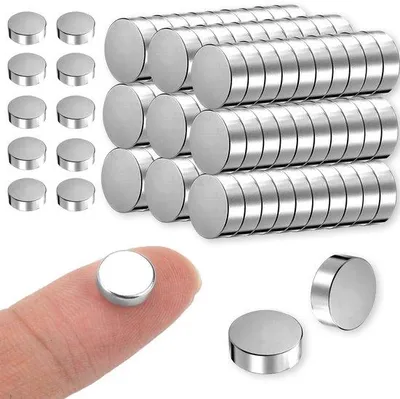 Immagine prodotto di Set di 100 magneti piccoli e potenti (8 mm x 3 mm), ideali per lavagne bianche, frigoriferi, lavori di bricolage e progetti fai da te.