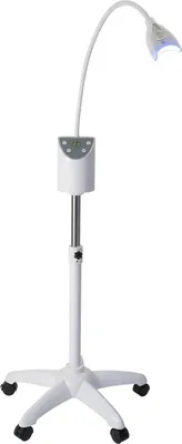 Produktbild von Zahnbleaching Lampe - Mobile LED-Aufhellungseinheit - 4 LEDs - Fernbedienung - Höhe & Winkel verstellbar - 42–50 cm - Weiß