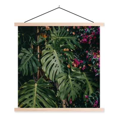 Produktbild von MuchoWow® Textilposter Monstera (Lochpflanze) Hintergrund 120x120 cm mit holzfarbenen Rahmen - Textil-Poster