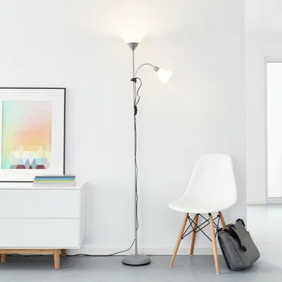 Produktbild von Deckenfluter mit warmweißem Licht - Dekorative Stehlampe mit Schalter