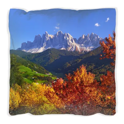 Produktbild von Wallario Premium Kissen, weiche Oberfläche, mit Motiv Herbst im Gebirgstal unter blauem Himmel, Größe: 40 x 40 cm, mit weißer Rückseite