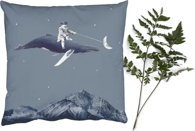 Produktbild von MuchoWow® Zierkissen Sofakissen Wohnzimmer Dekokissen 45x45 cm Weltraum - Junge - Mond - Wal - Schlafpolster - Polster für das Sofa