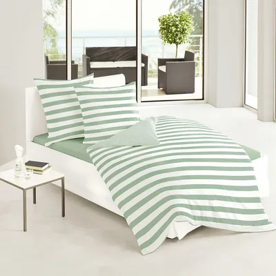 Produktbild von Traumschlaf Mako-Satin Bettwäsche Albklassik Stripe Kissenbezug einzeln 80x80 cm hellgrün