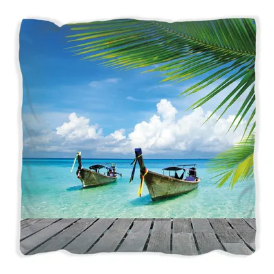 Produktbild von Wallario Premium Kissen, weiche Oberfläche, mit Motiv Sonnenboot in der Karibik, Größe: 40 x 40 cm, mit weißer Rückseite
