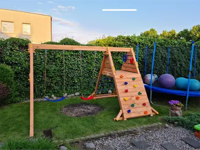 Produktbild von Fungoo Kletterturm "Spider King" teak mit Doppelschaukel und Kletterwand