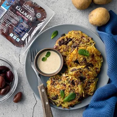 Produktbild von Liakada Kalamata Oliven entsteint 90 g Packung Intensiv würzig-fruchtig Vegan Glutenfrei