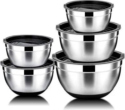 Imagen del producto de Juego de 5 cuencos de acero inoxidable Unyqoos®, color – capacidades: 6,6 / 3,5 / 2,5 / 1,5 / 1 litro, con tapas herméticas y base de silicona antideslizante