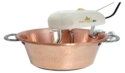Image de Marmite en Cuivre LAR avec Mélangeur Électrique Polentamatic Induction 26 Cm