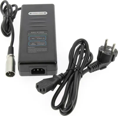 Image de Chargeur 3 Broches Pour Batterie Lithium De Vélo électrique 36 Volts