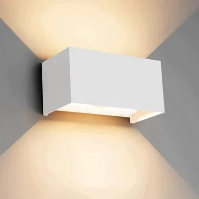 Zdjęcie produktu dla Lampa ścienna LED 24W aluminiowa IP65 wewnątrz zewnątrz