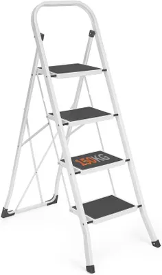 Produktbild von Famanu Stehleiter 4 Stufen, klappbar, mit rutschfesten Tritten und Handgriff, stabile Haushaltsleiter für Innenräume, 150 kg Tragkraft