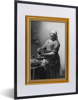Produktbild von MuchoWow® Gerahmtes Poster Milchmädchen - Vermeer - Rahmen - Gold 30x40 cm - Poster mit Schwarzem Bilderrahmen Wandposter Rahmen Foto Bilder - Wandposter Schlafzimmer