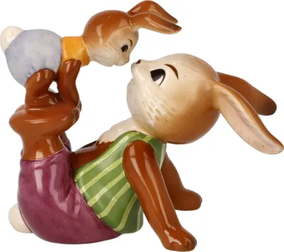 Produktbild von Goebel Ostern Dekofigur- Frechdachs, Porzellan, 9 cm