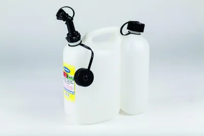 Produktbild von Doppelkanister Z17 5,5 l / 3 l für Kettensägen Benzingemisch und Haftöl mit Ausgießer