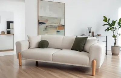 Zdjęcie produktu dla Wygodna 3-osobowa sofa w kolorze beżowym z drewnianą ramą o nowoczesnym wyglądzie
