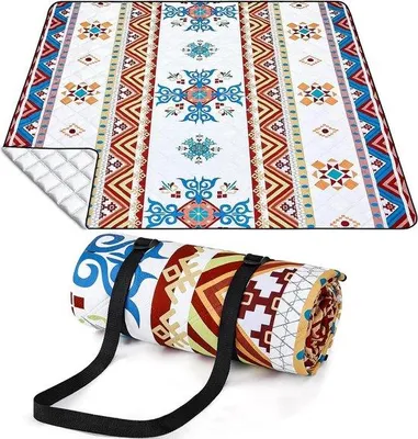 Produktbild von Famanu Picknickdecke 200x200cm - Wasserfest, Sanddicht und Tragbar