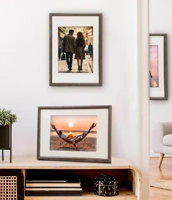 Produktbild von 5-teilige Fotoliste A4 - Wand- oder Tischständer - Walnussbaumfurnier