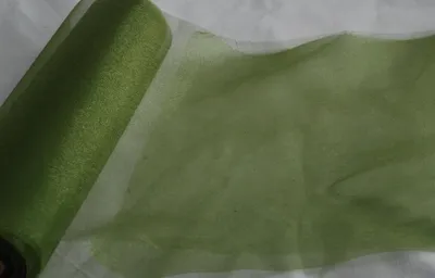Produktbild von Organza oliv grün 35 cm x 20 m Tischläufer Deko für Feier