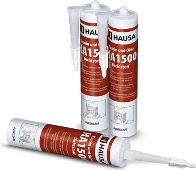 Three tubes of HAUSA Kamin und Ofen Dichtstoff HA1500 are arranged on a white background, with one tube in the foreground and two standing upright behind it.