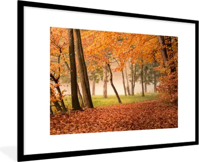 Produktbild von MuchoWow® Gerahmtes Poster Blätter - Herbst - Wald 90x60 cm - Poster mit Schwarzem Bilderrahmen Wandposter Rahmen Foto Bilder - Wanddekoration - Fotos