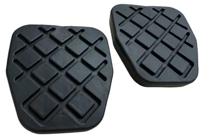 Image de Pédales 2x : frein et embrayage, compatibles avec les modèles Audi 100 C4, A4 (B5, B6, B7), A6 (C4, C5 4B, C6 4F)