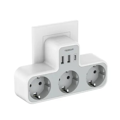Imagen del producto de Adaptador múltiple TESSAN con USB para enchufe, con 3 tomas de corriente y 2 puertos USB-A y 1 puerto USB-C, 3600W, color gris