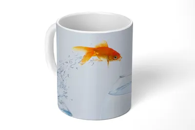 Produktbild von KitchenYeah® Tasse Kaffeetasse Kaffeebecher 350 ml Goldfisch - Weiß - Fischglas Teetasse - Fototasse - Becher - Keramikbecher - Teebecher - Kaffeetasse - Bürotasse