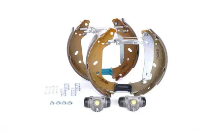 Produktbild von BOSCH Bremsensatz Trommelbremse 0 204 114 112 für FIAT Scudo Kastenwagen (220_)