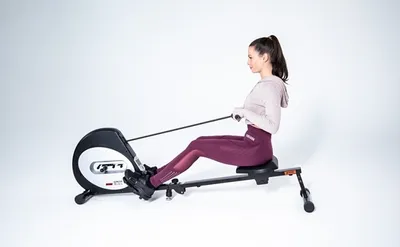 Zdjęcie produktu dla MOTIVE FITNESS by U.N.O. Wioślarz R 100