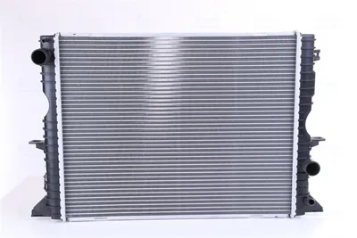 Produktbild von NISSENS 64311A Kühler Wasserkühler Motorkühler für LAND ROVER Defender SUV (L316) Defender Pickup (L316) Defender SUV Cabrio (L316)