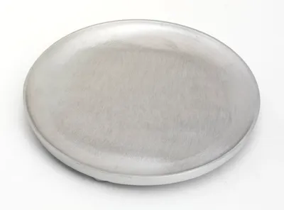 Produktbild von Kerzenteller, Dekoteller Alu Silber matt satiniert Ø 17 cm ideal für Kerzen, Taufkerzen, Hochzeitskerzen