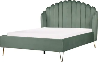Produktbild von BELIANI Polsterbett Grün Samtstoff Gesteppt mit Lattenrost 140x200 cm Hohes Kopfteil Muschelform Goldene Metallbeine Modern Schlafzimmer Doppelbett